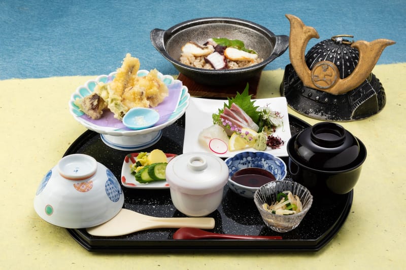 Pirate-style lunch on Innoshima
